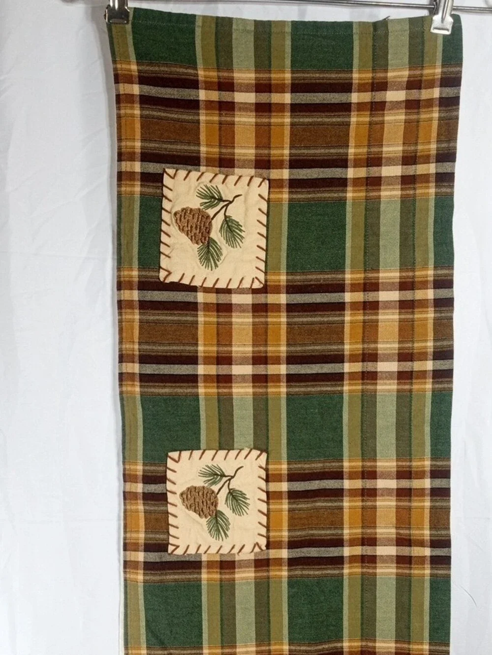 Green and Brown Plaid Decorative Valance With Pine Cones And Needles Appliqués